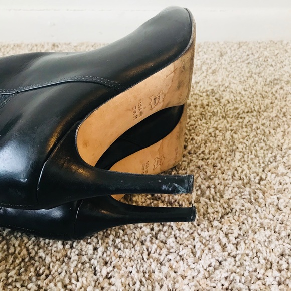 Via Spiga Black Leather Boots Size 5M - Picture 4 of 8